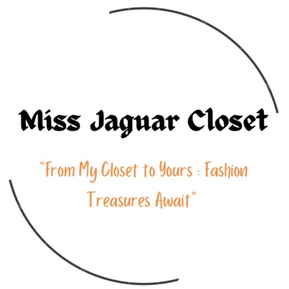 Meet your Posher, Miss Jaguar 😍